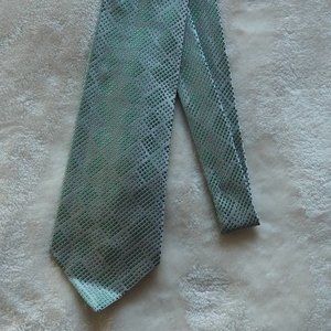 Charvet Place Vendome Silk Tie -- Made in France -- Pale Green Geometric Pattern